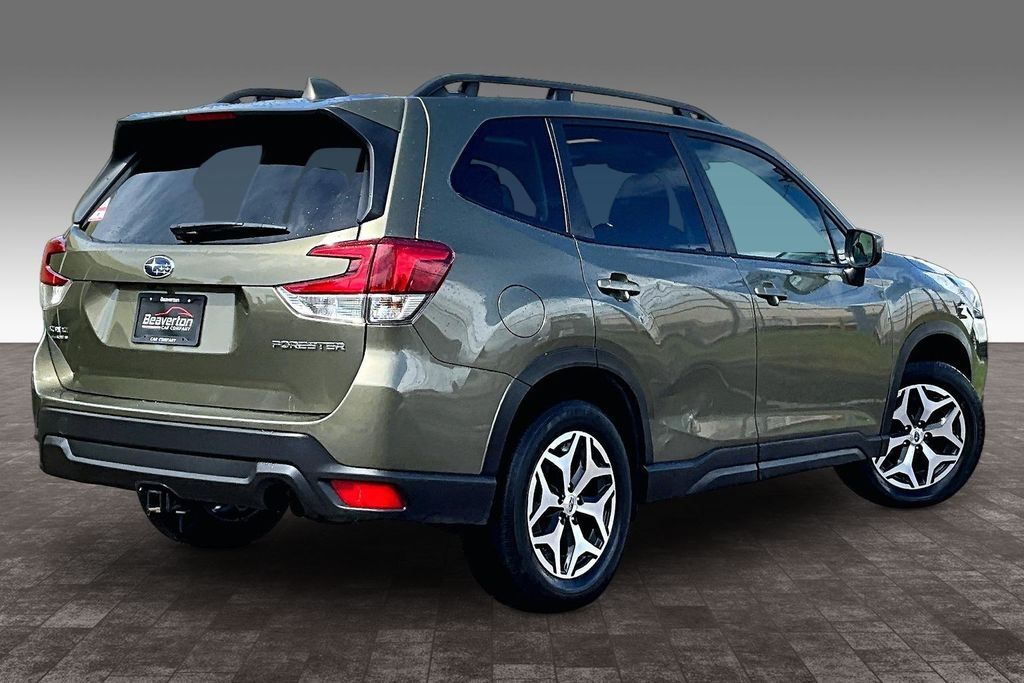 2023 Subaru Forester Premium OR