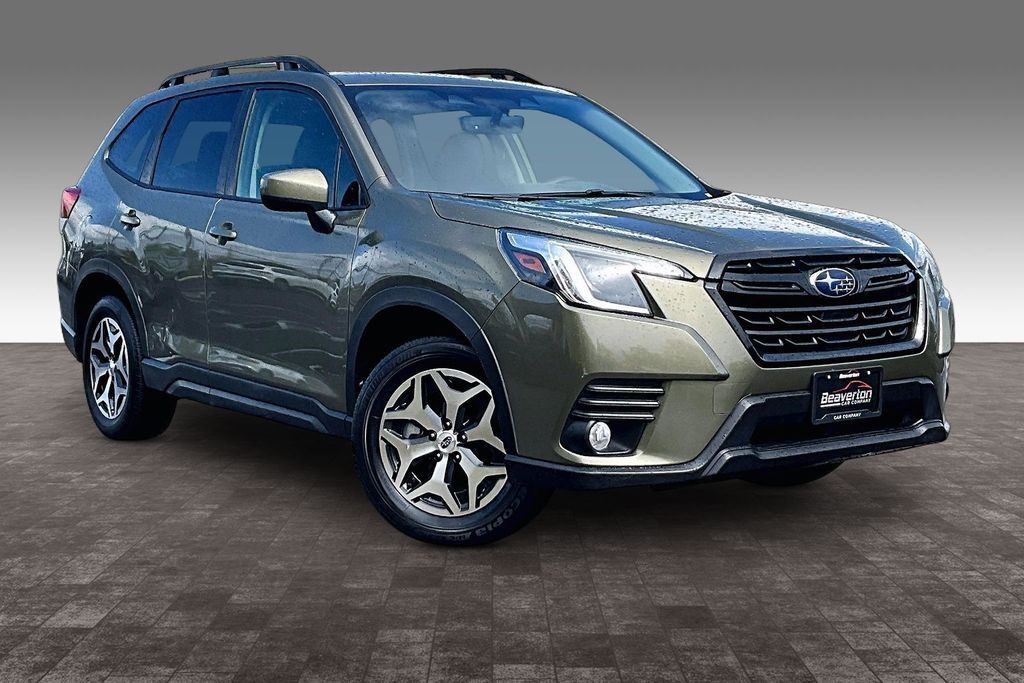 2023 Subaru Forester Premium