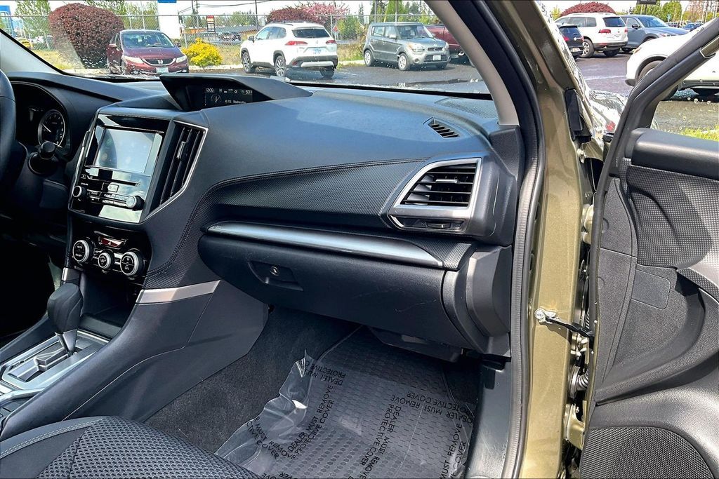 2023 Subaru Forester Premium OR