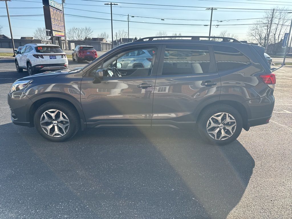 2023 Subaru Forester Premium