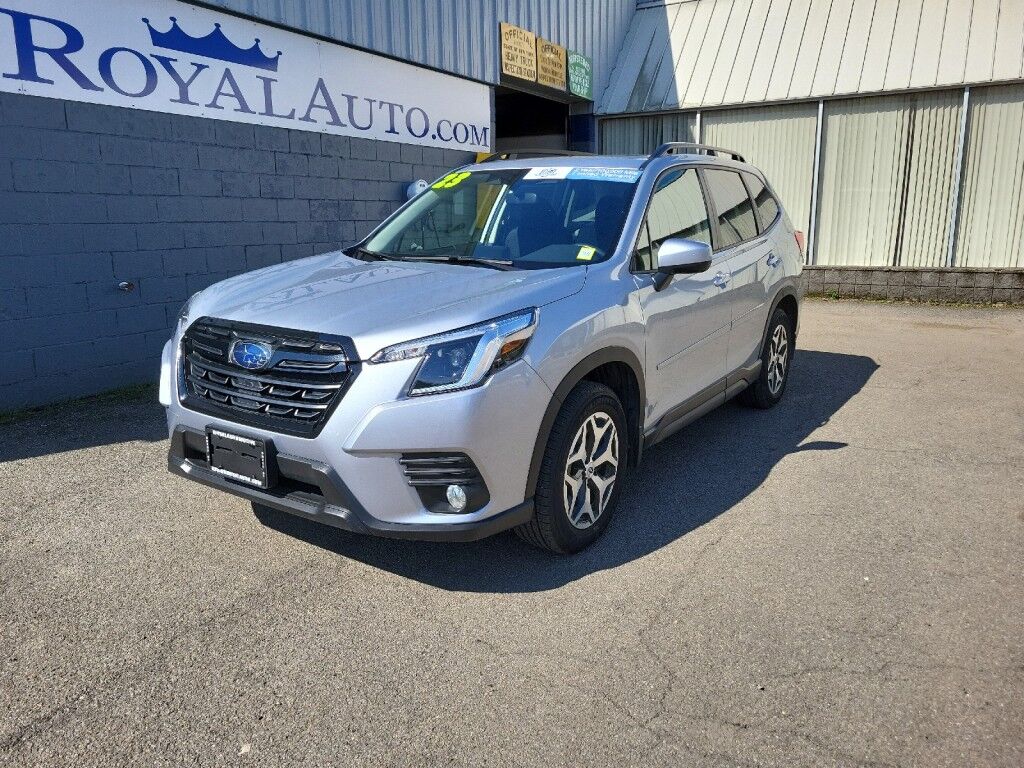 2023 Subaru Forester Premium