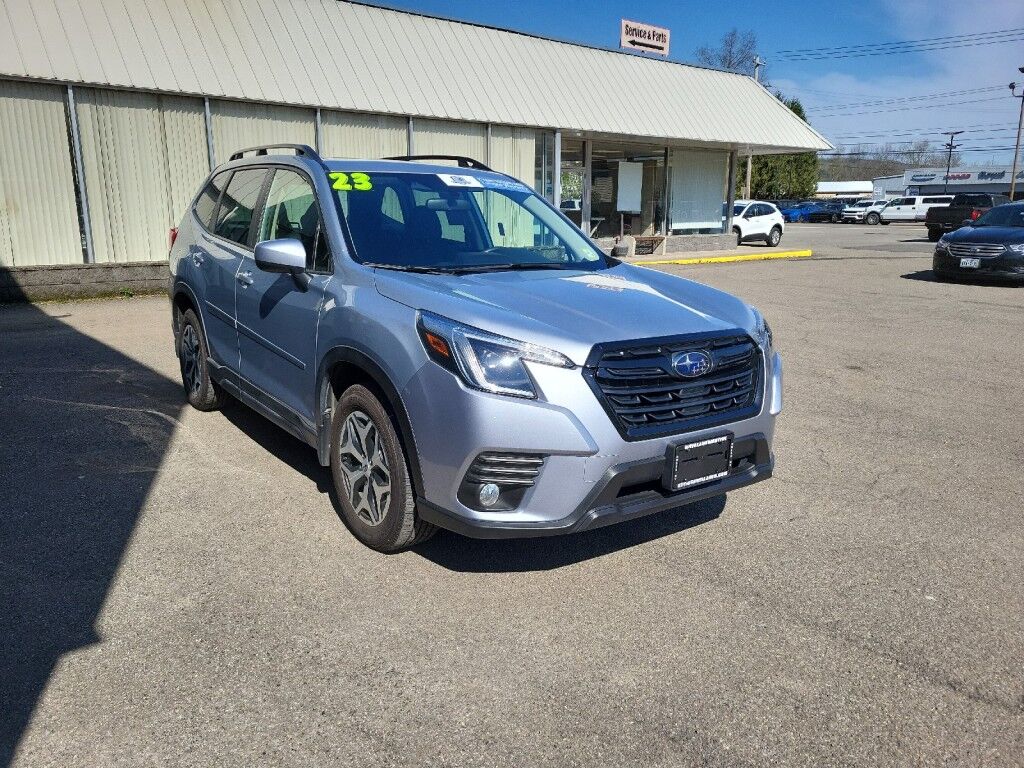 2023 Subaru Forester Premium Owego NY