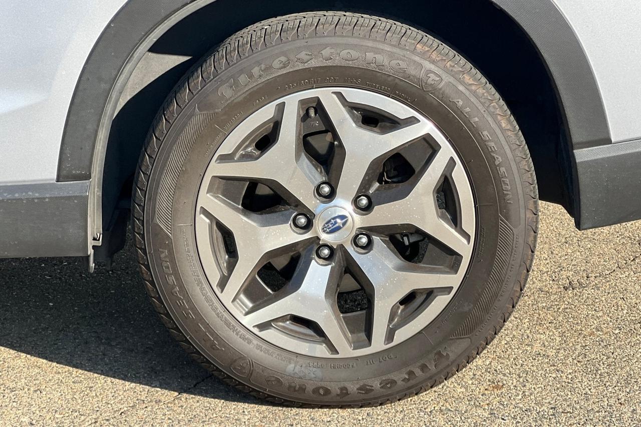 2023 Subaru Forester Premium Roseville CA