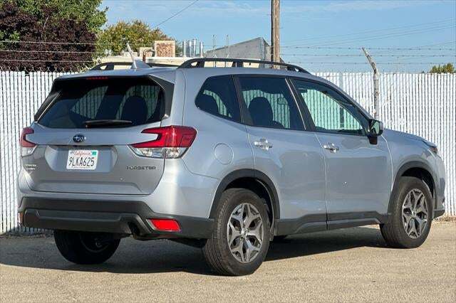 2023 Subaru Forester Premium Roseville CA