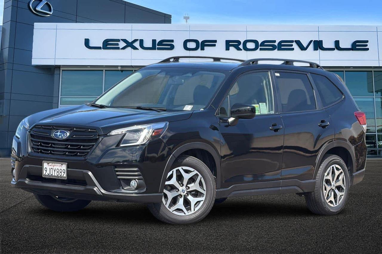 2023 Subaru Forester Premium