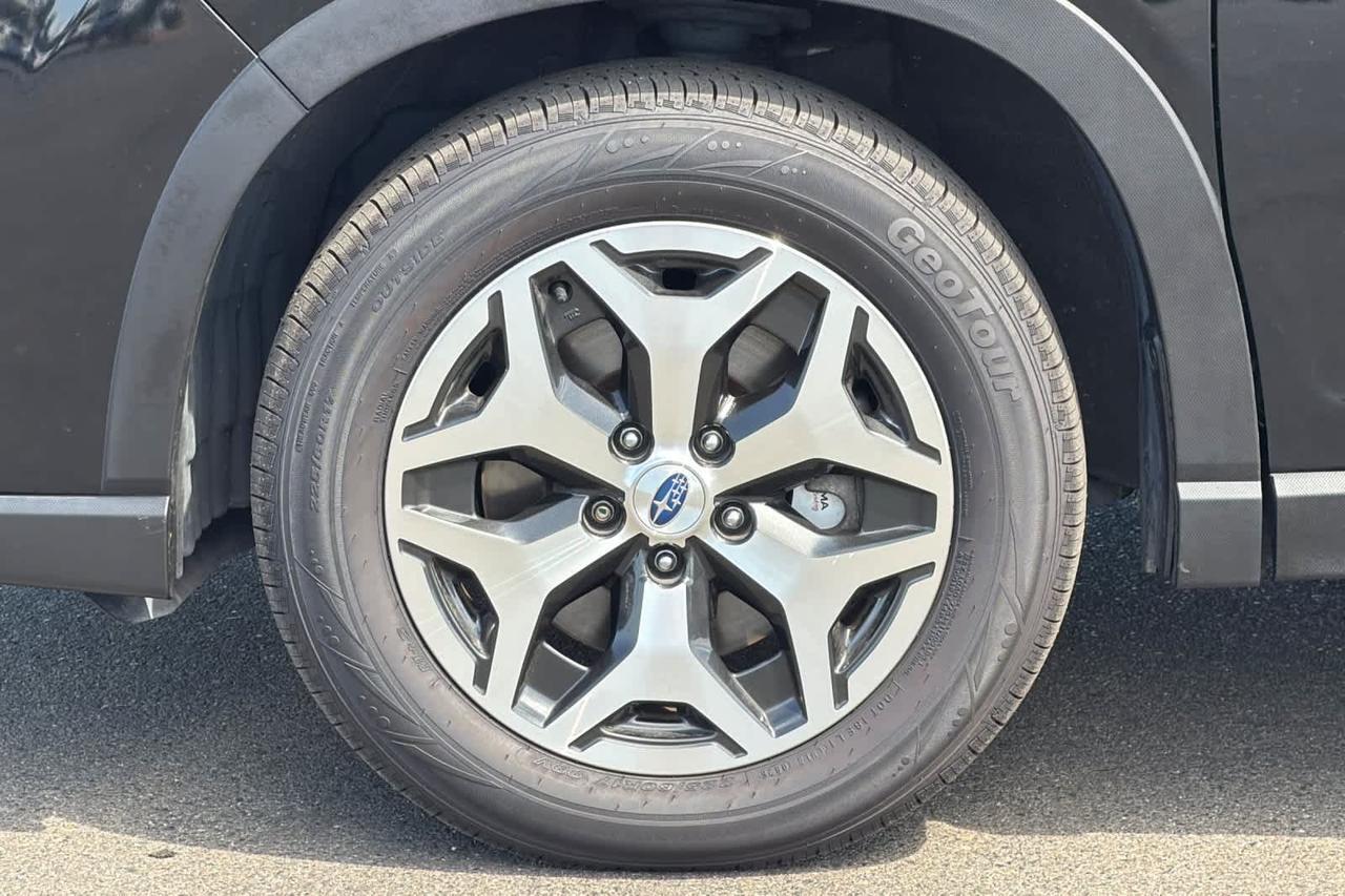 2023 Subaru Forester Premium Roseville CA