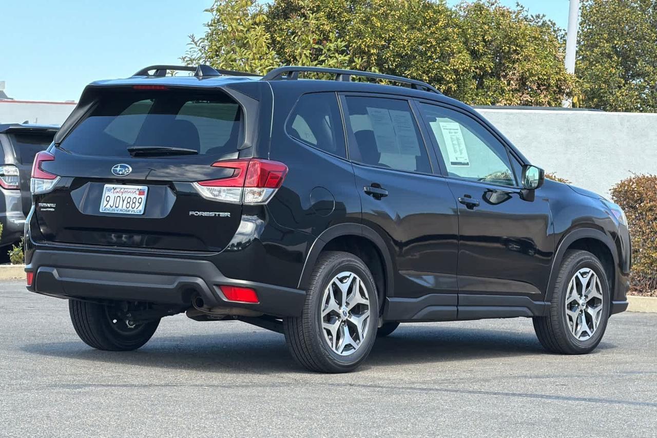 2023 Subaru Forester Premium Roseville CA