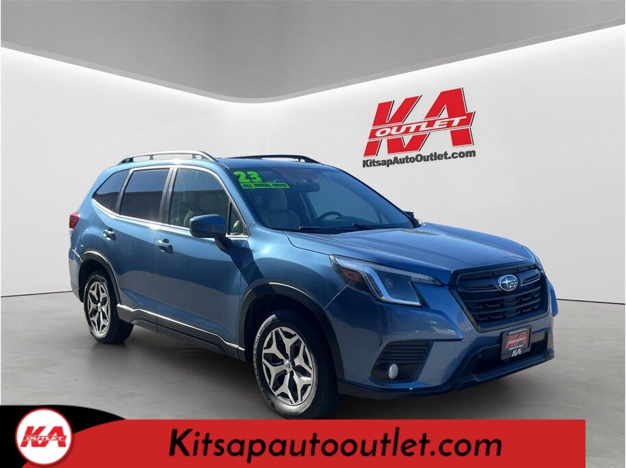 2023 Subaru Forester Premium Sport Utility 4D