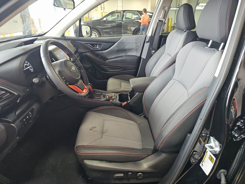 2023 Subaru Forester Sport photo 3