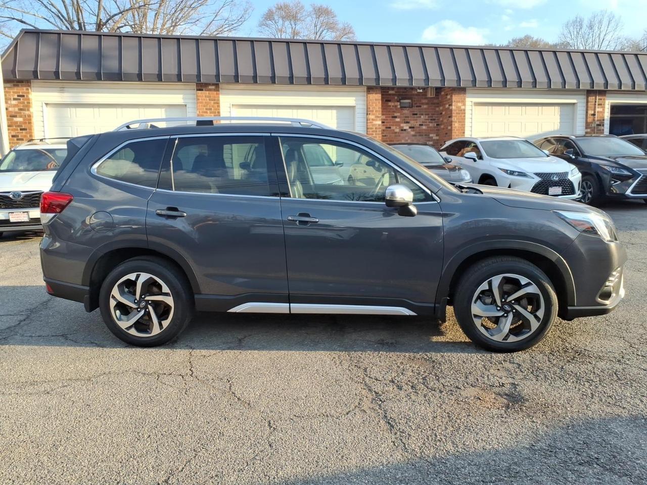 2023 Subaru Forester Touring