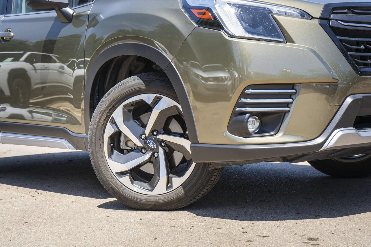 2023 Subaru Forester Touring