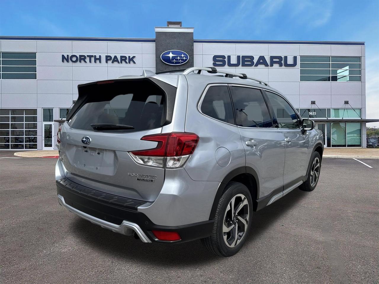 2023 Subaru Forester Touring