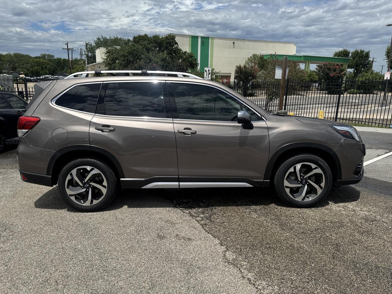 2023 Subaru Forester Touring