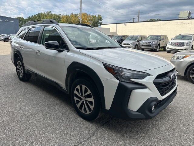 2023 Subaru Outback Premium Cleveland OH