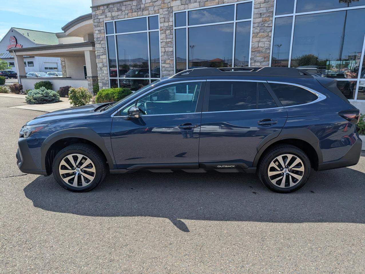 2023 Subaru Outback Premium Grand Junction CO
