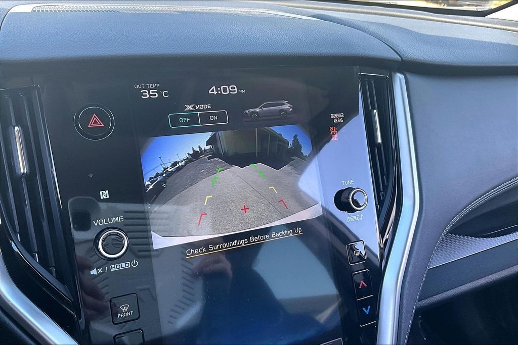 2023 Subaru Outback Premium OR