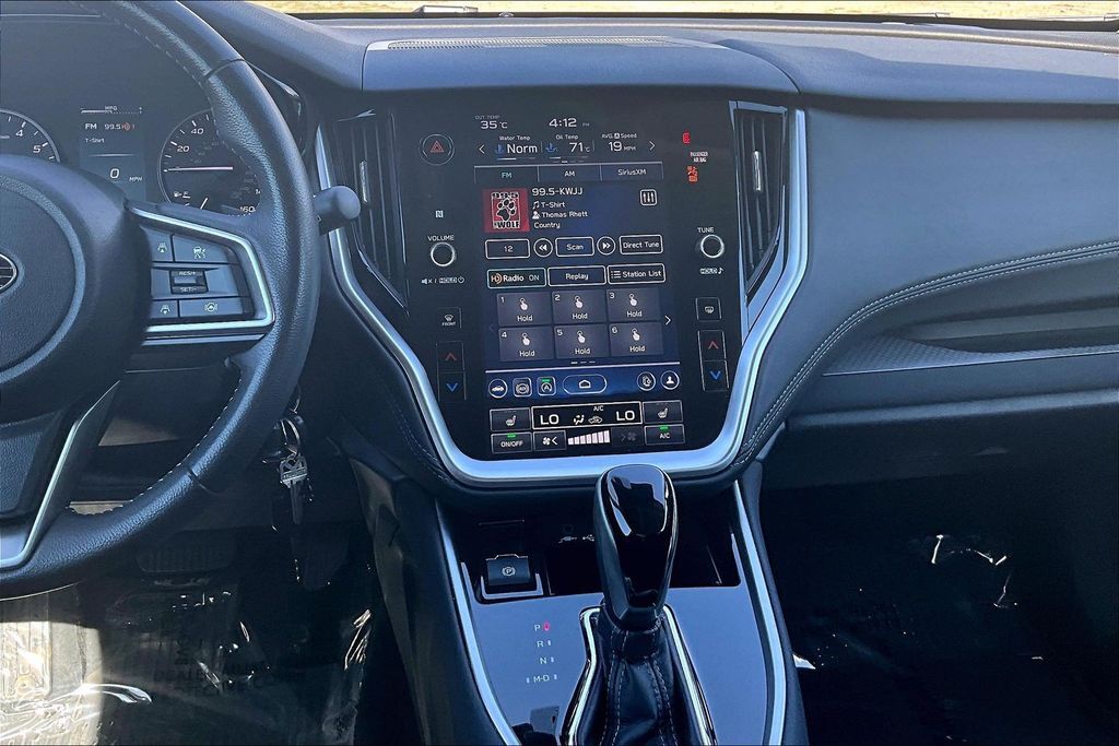 2023 Subaru Outback Premium OR