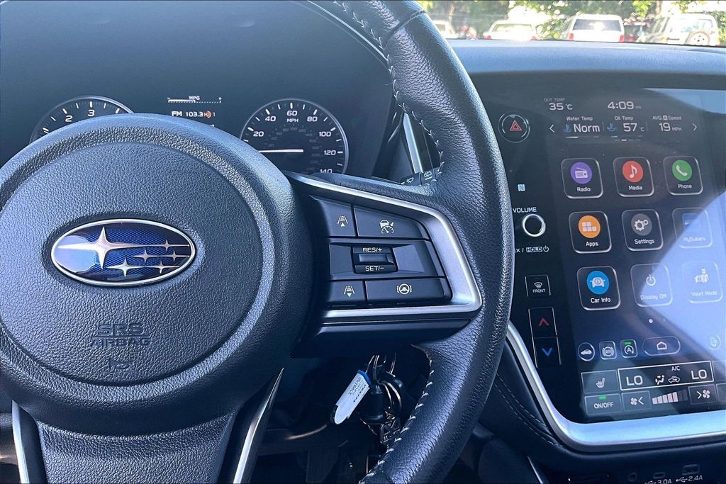 2023 Subaru Outback Premium OR