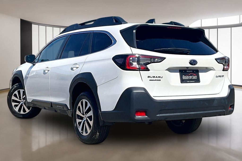2023 Subaru Outback Premium OR
