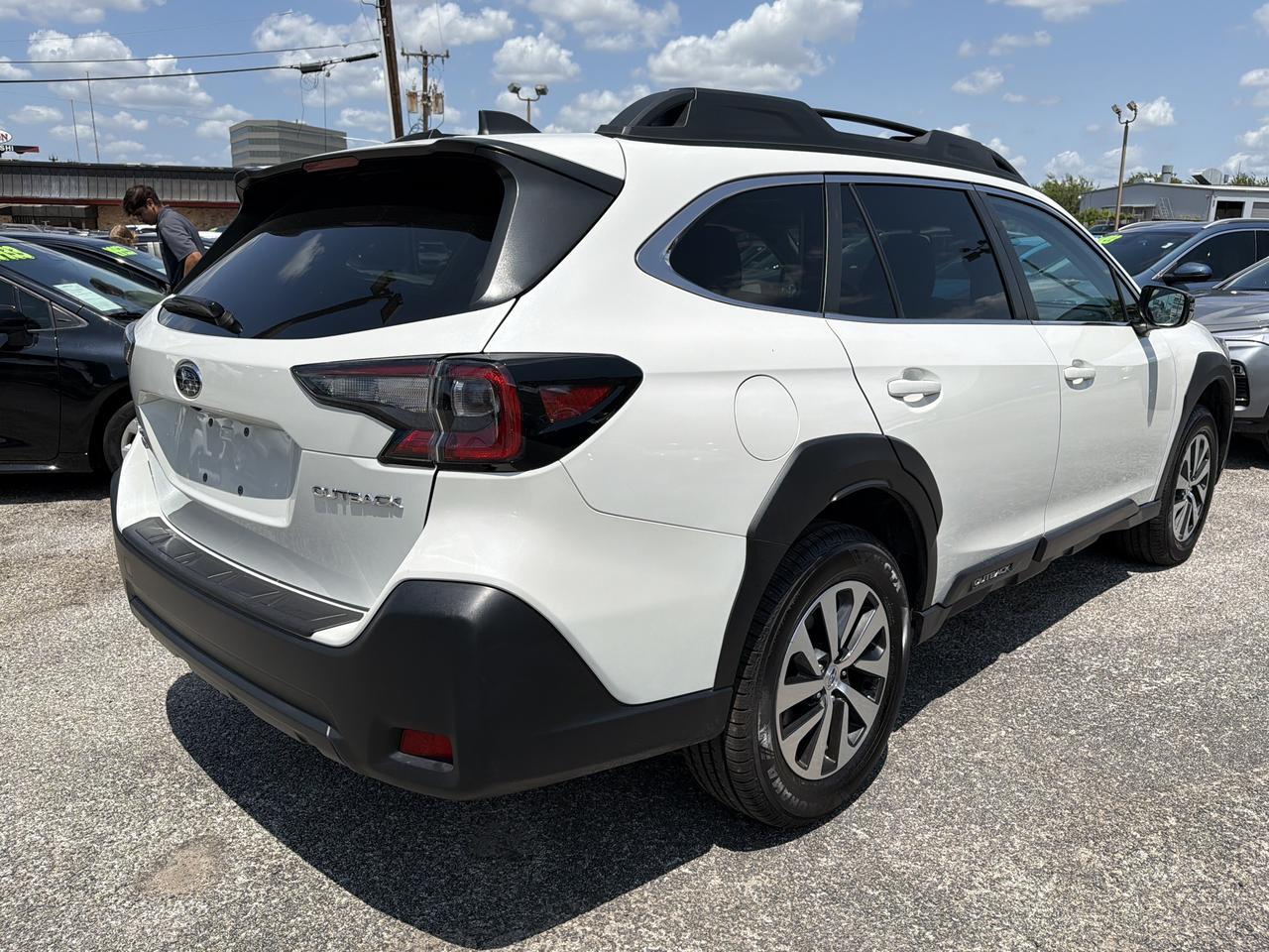 2023 Subaru Outback Premium