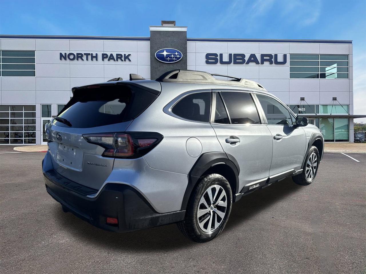 2023 Subaru Outback Premium
