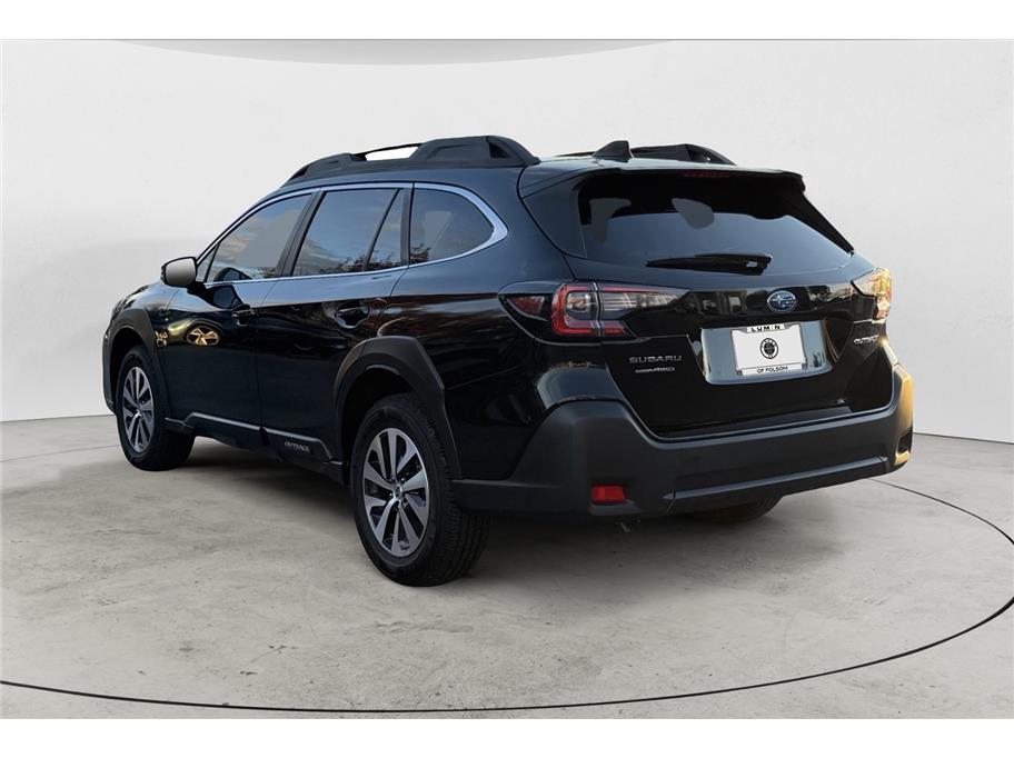 2023 Subaru Outback Premium Wagon 4D