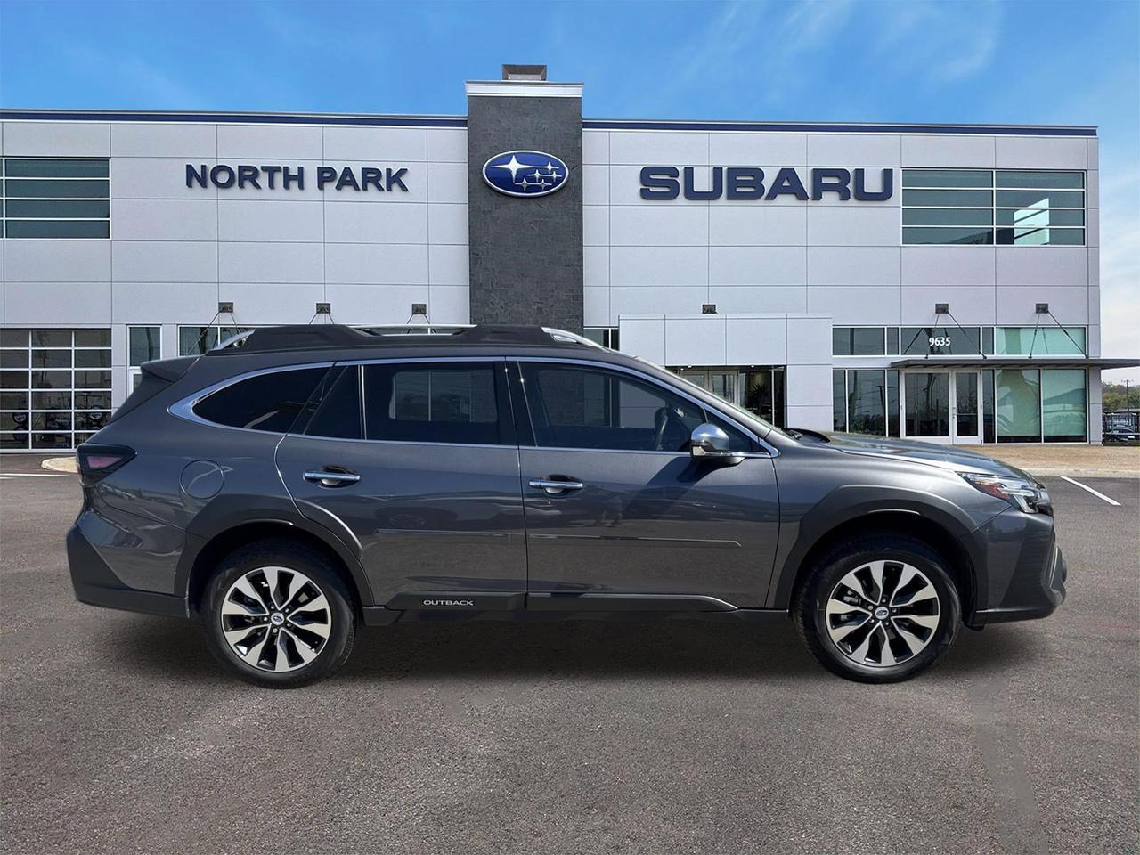 2023 Subaru Outback Touring XT