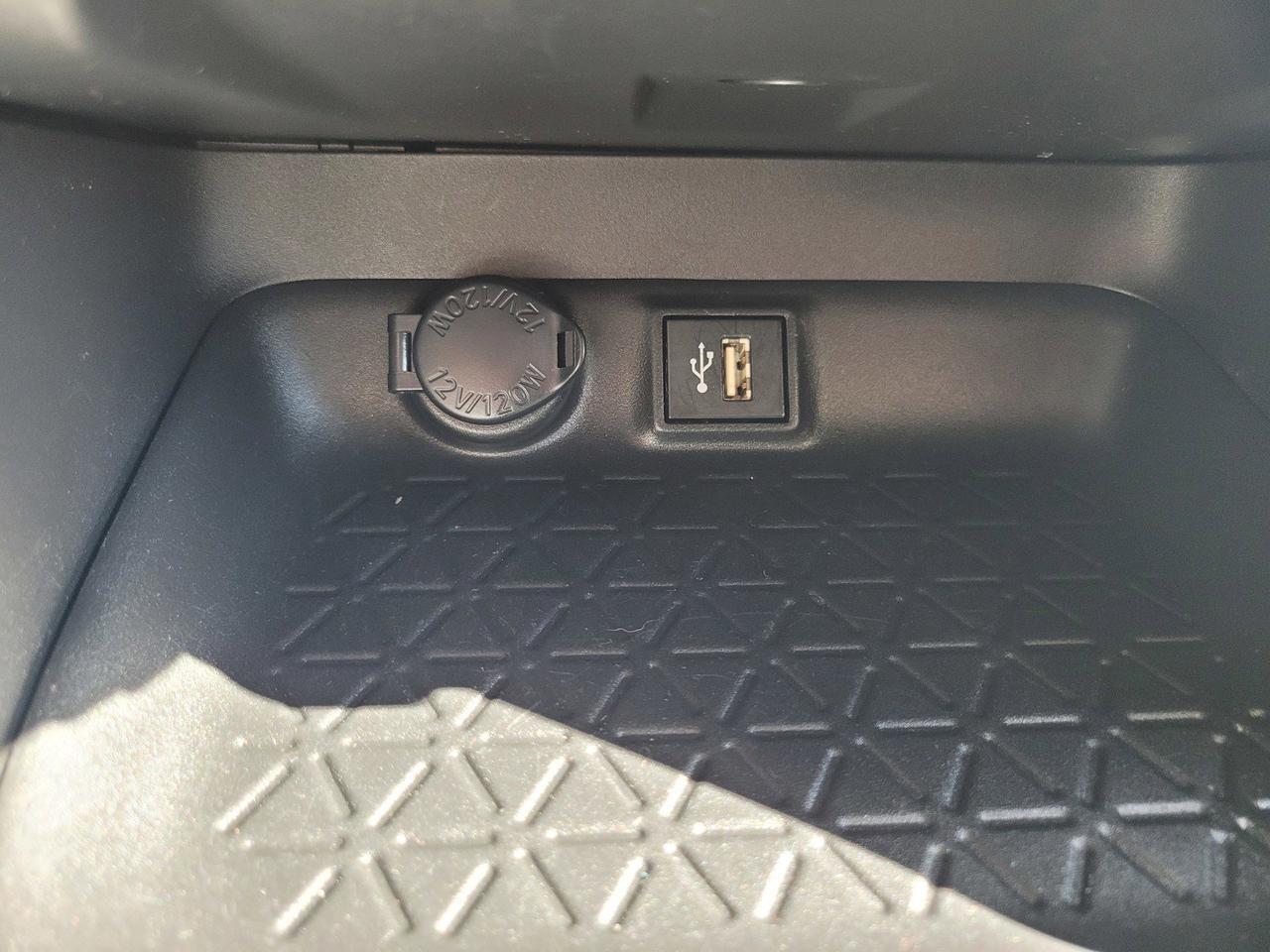 2023 TOYOTA RAV4 XLE Roseville CA