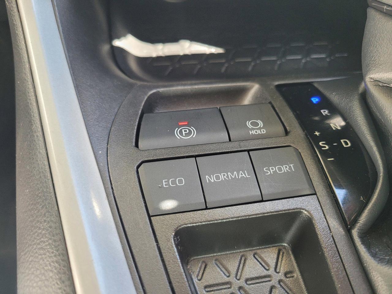 2023 TOYOTA RAV4 XLE Roseville CA