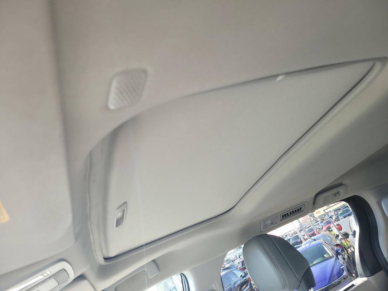 2023 TOYOTA SIENNA XLE Roseville CA