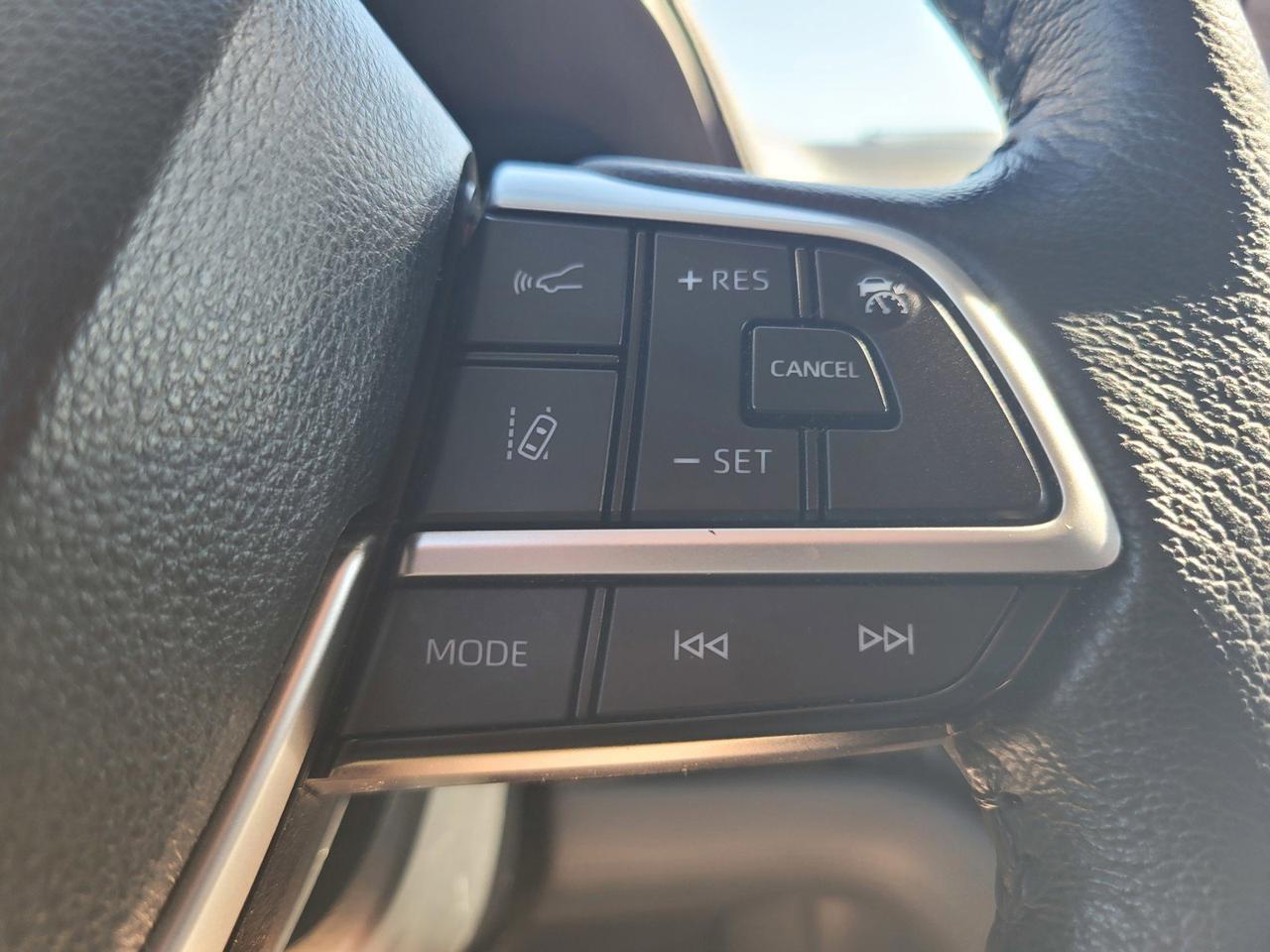2023 TOYOTA SIENNA XLE Roseville CA