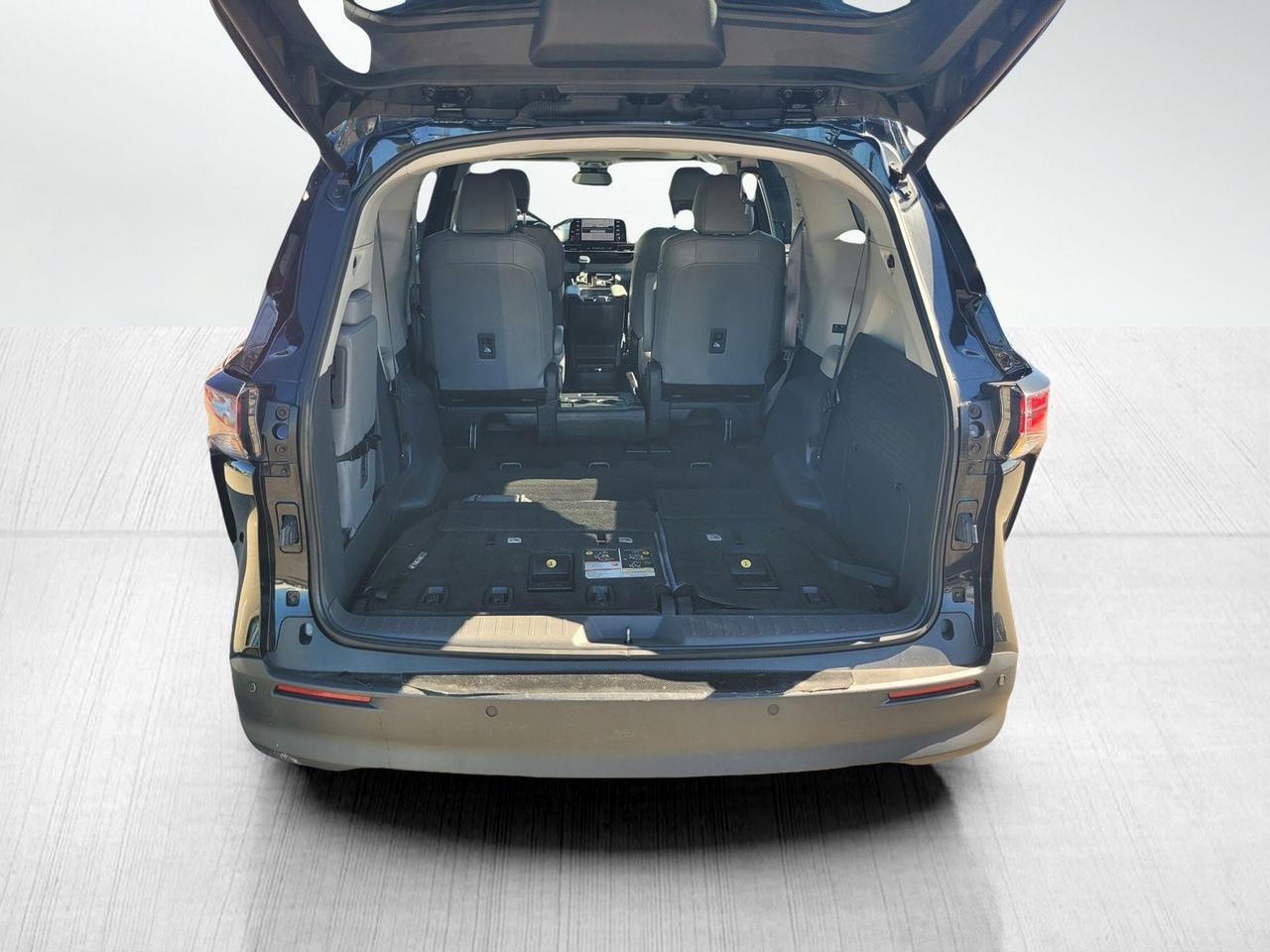 2023 TOYOTA SIENNA XLE Roseville CA