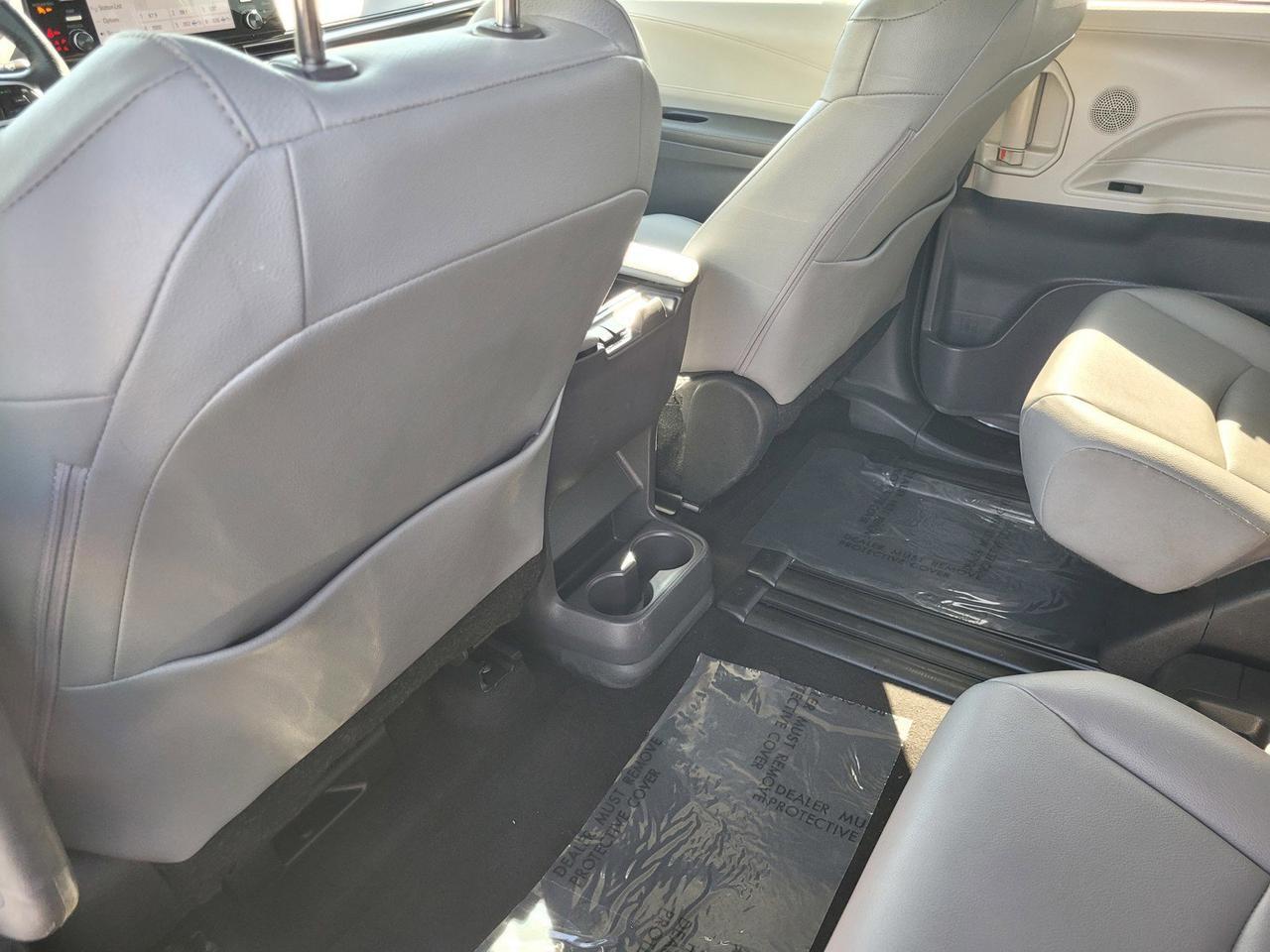 2023 TOYOTA SIENNA XLE Roseville CA