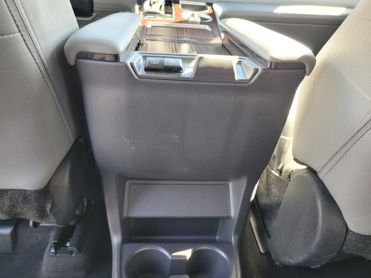 2023 TOYOTA SIENNA XLE Roseville CA