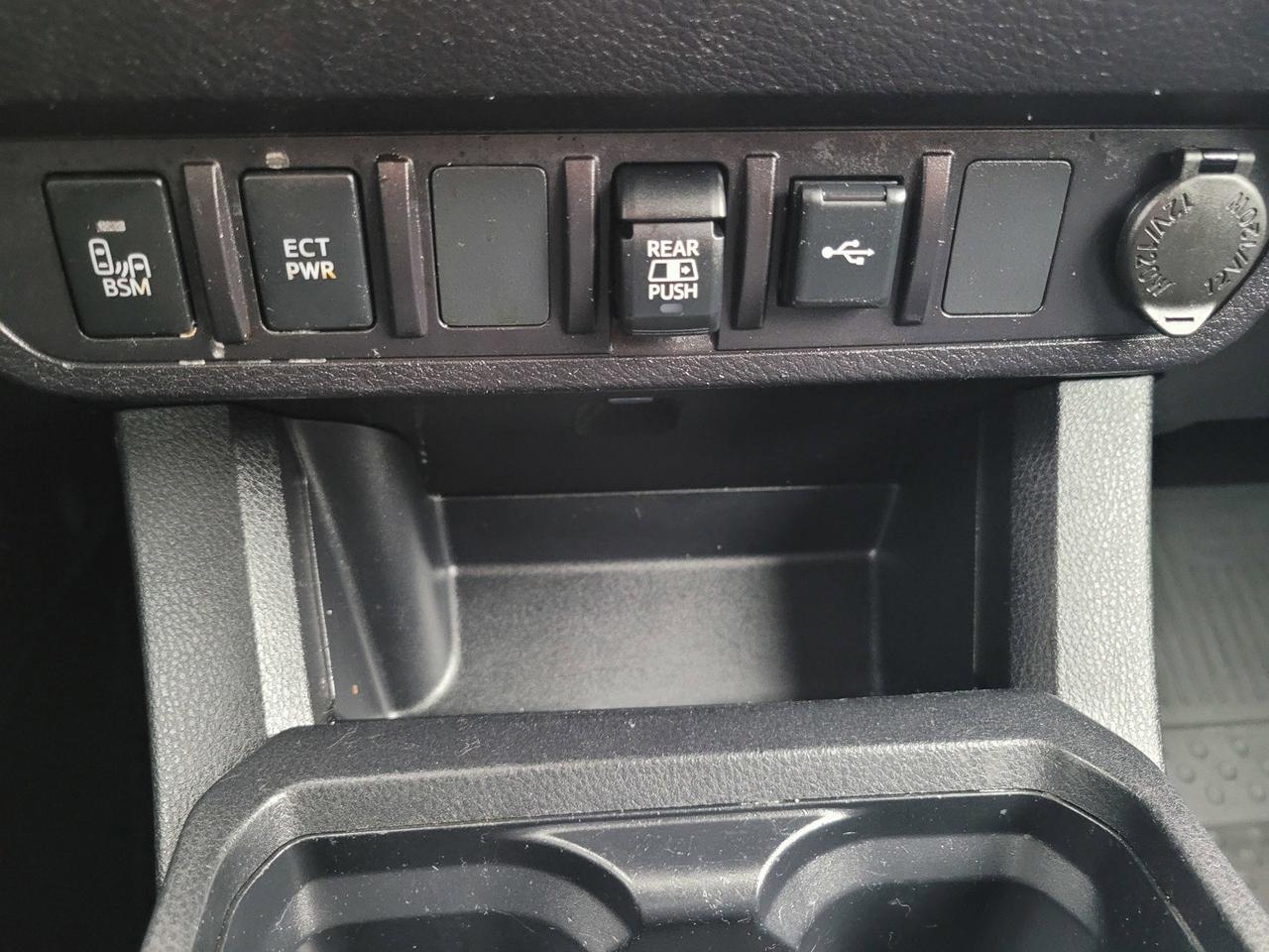 2023 TOYOTA TACOMA 4WD SR5 Roseville CA