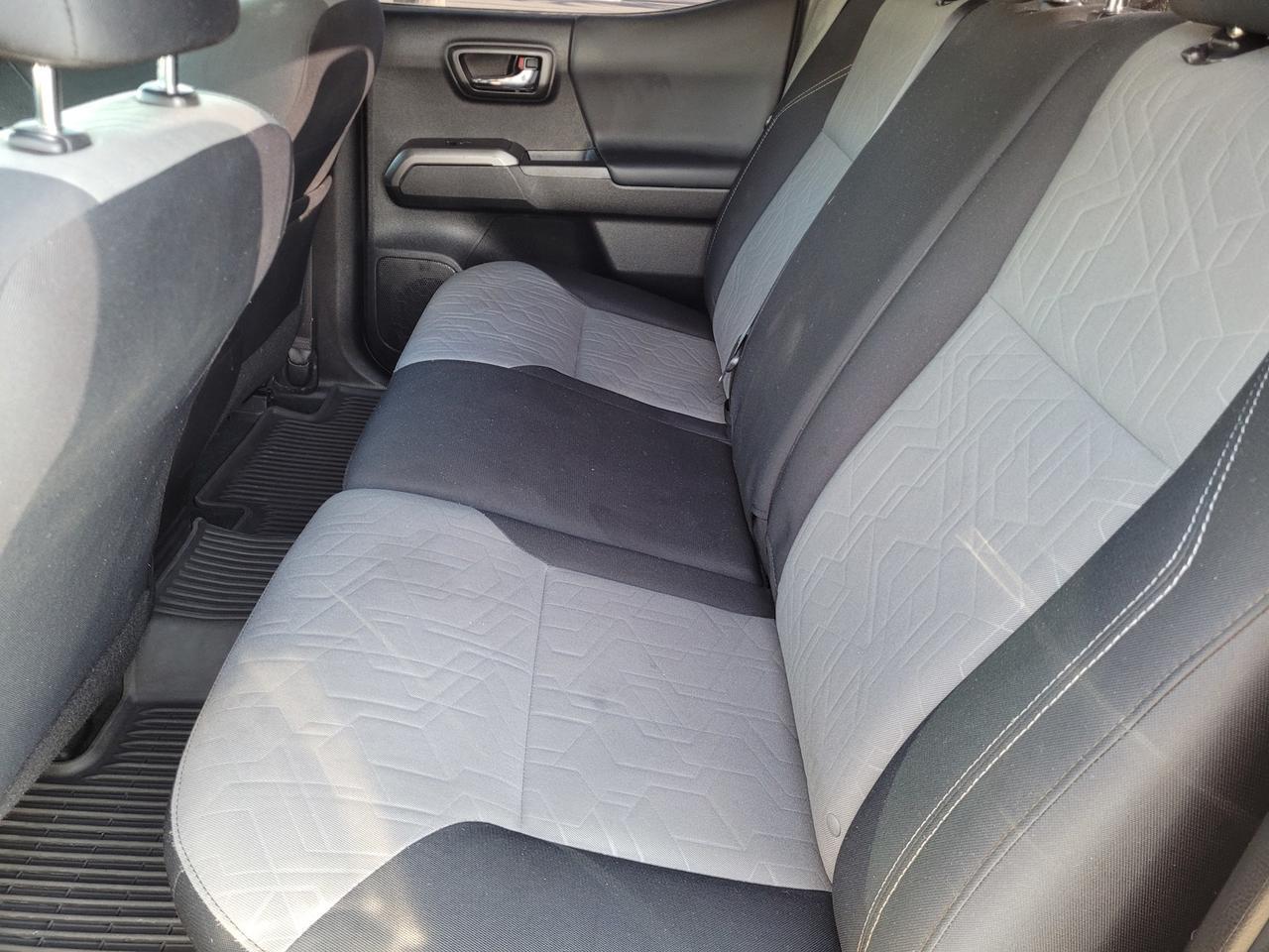 2023 TOYOTA TACOMA TRD Sport Double Cab V6 4x4 Vacaville CA