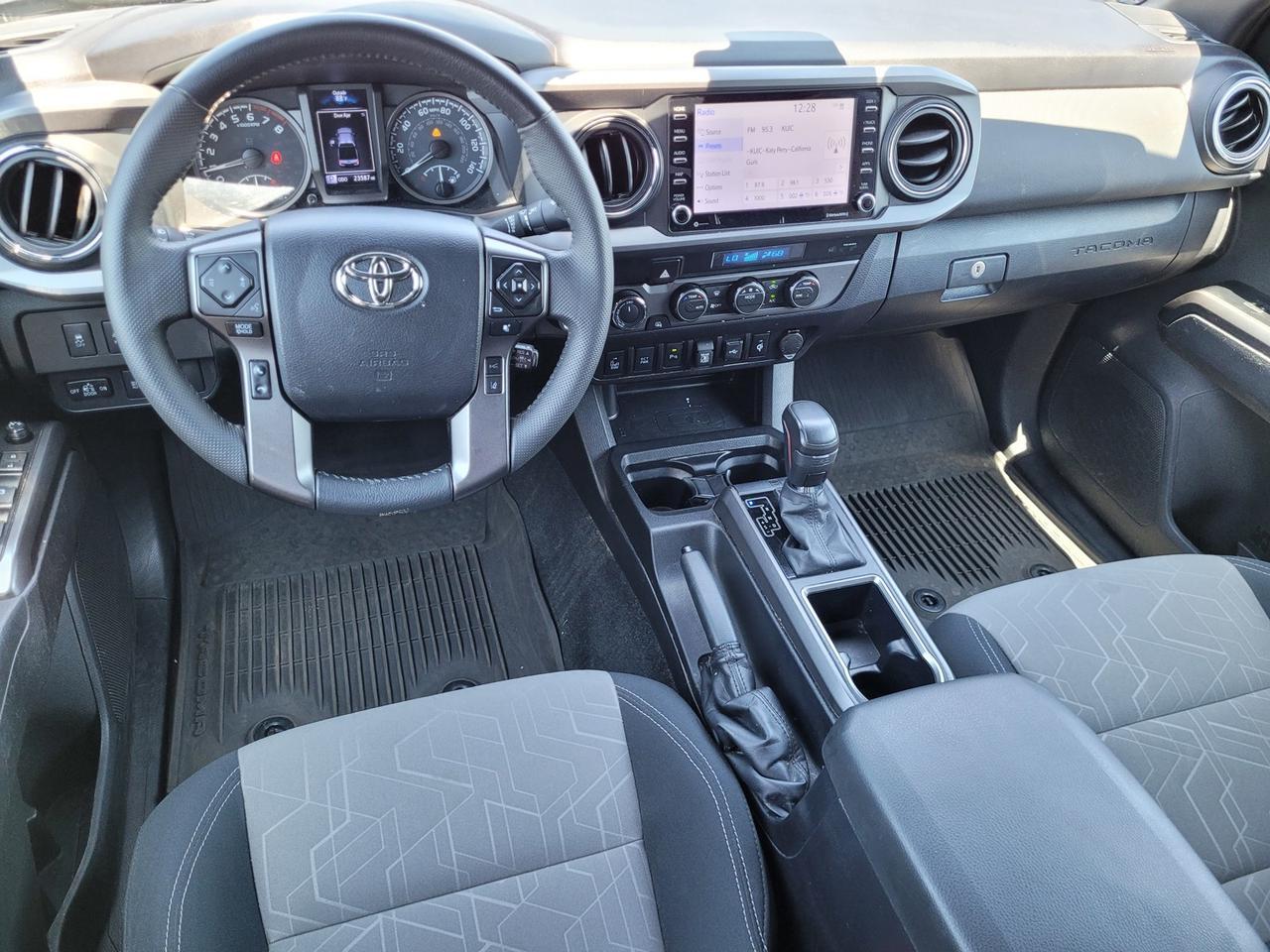 2023 TOYOTA TACOMA TRD Sport Double Cab V6 4x4 Vacaville CA