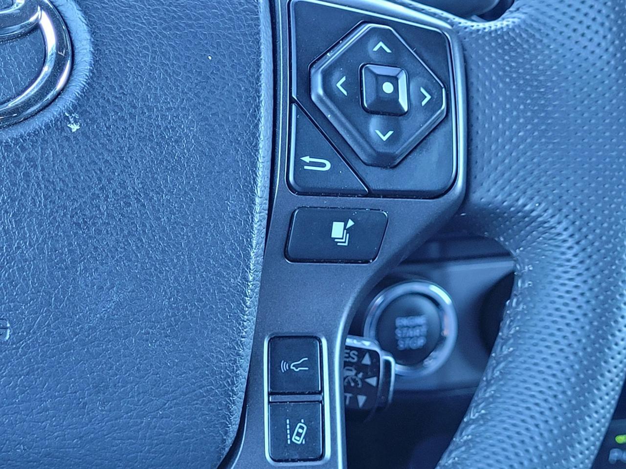 2023 TOYOTA TACOMA TRD Sport Double Cab V6 4x4 Vacaville CA