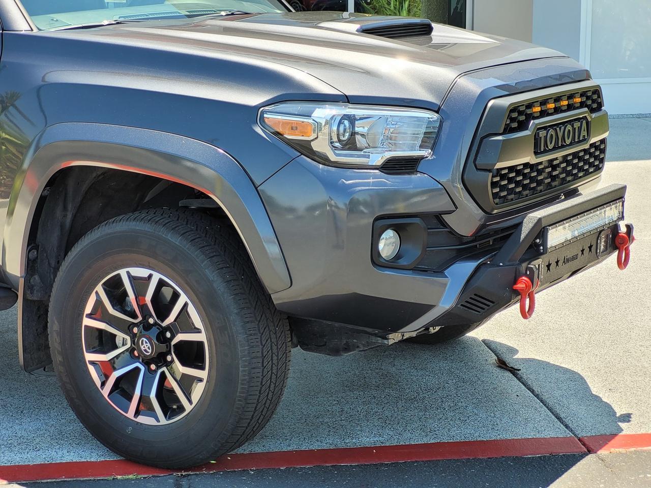 2023 TOYOTA TACOMA TRD Sport Double Cab V6 4x4 Vacaville CA