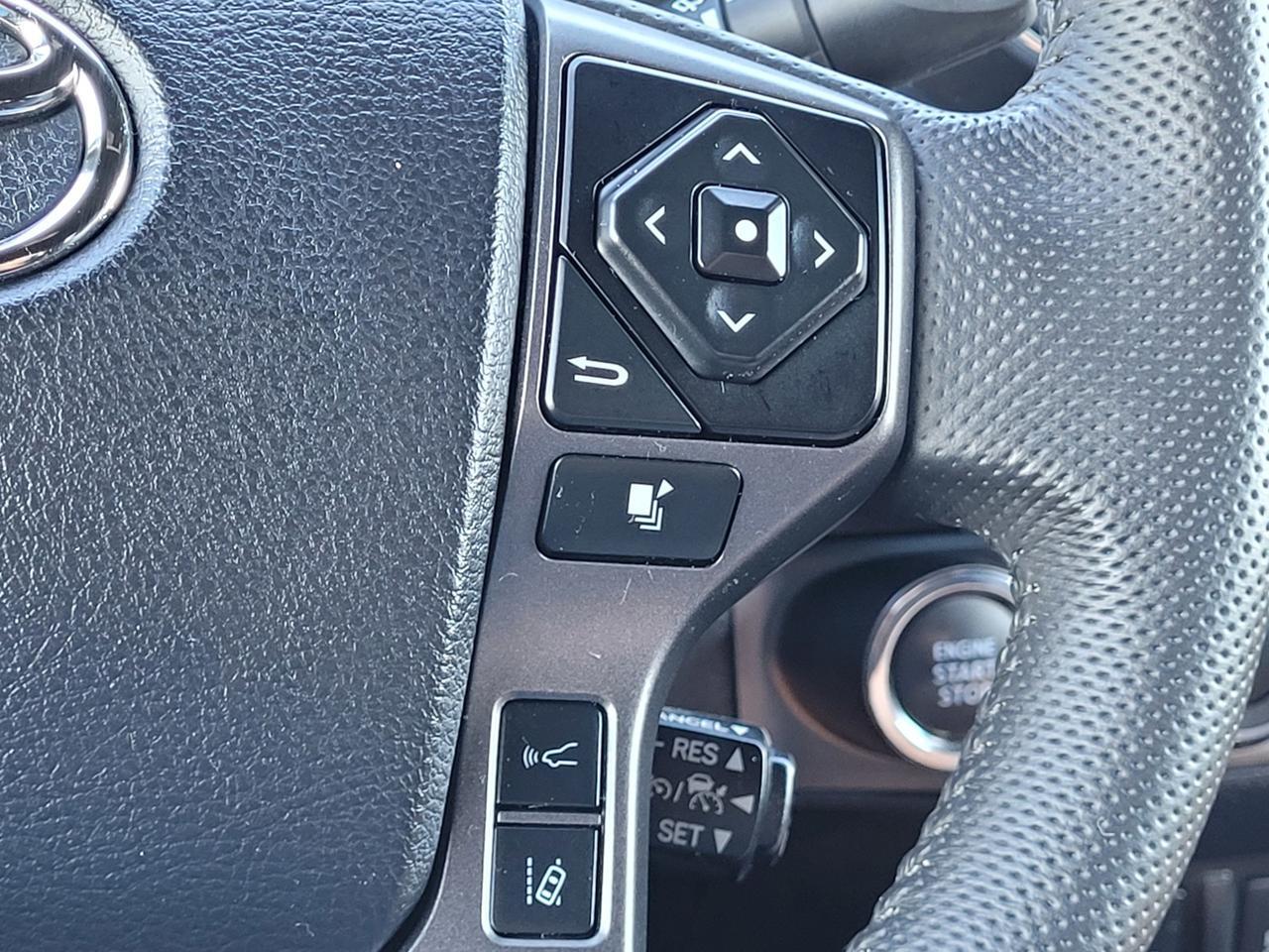 2023 TOYOTA TACOMA TRD Sport Double Cab V6 4x4 Vacaville CA