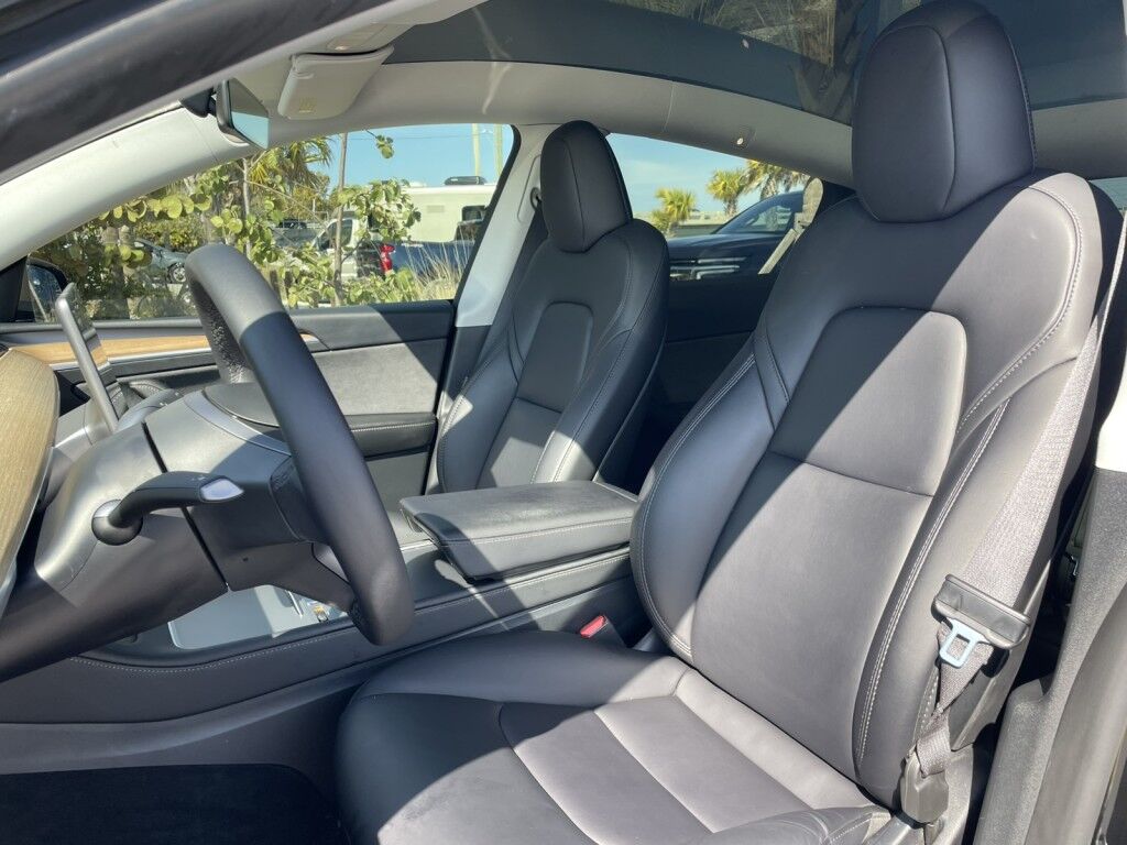 2023 Tesla MODEL Y~LONG RANGE~1 OWNER~ONLINE FINANCE AND SHIPPING AVAILABLE!!! Sarasota FL