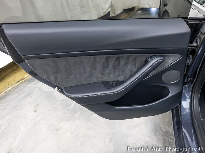 2023 Tesla Model 3 Willowbrook IL