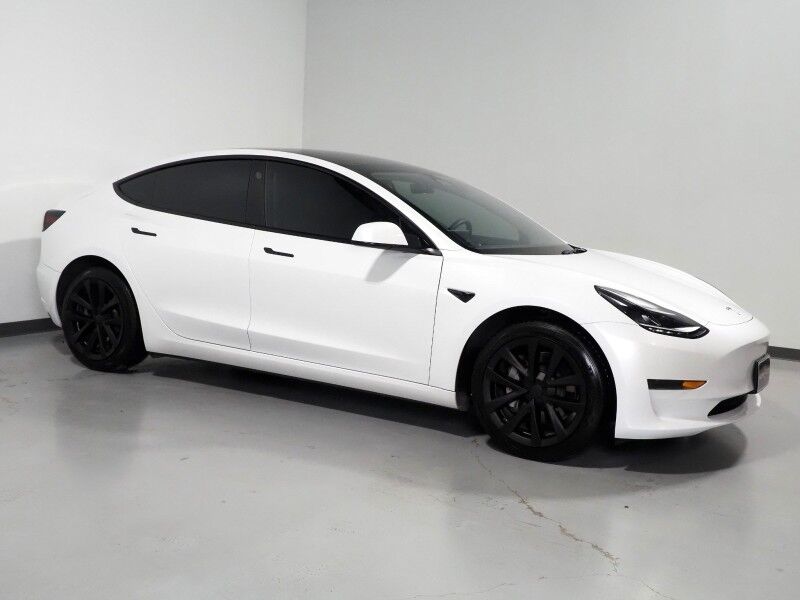 2023 Tesla Model 3 *AUTOPILOT, NAVIGATION, SAFETY ALERTS, ADAPTIVE CRUISE, SURROUND VIEW CAMERAS, PANORAMA GLASS ROOF, HEATED SEATS/STEERING WHEEL, BLUETOOTH, WIRELESS CHARGING