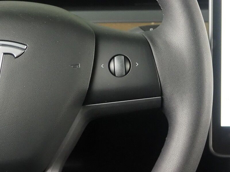 2023 Tesla Model 3 *AUTOPILOT, NAVIGATION, SAFETY ALERTS, ADAPTIVE CRUISE, SURROUND VIEW CAMERAS, PANORAMA GLASS ROOF, HEATED SEATS/STEERING WHEEL, BLUETOOTH, WIRELESS CHARGING Round Rock TX