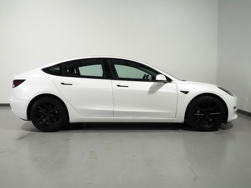 2023 Tesla Model 3 *AUTOPILOT, NAVIGATION, SAFETY ALERTS, ADAPTIVE CRUISE, SURROUND VIEW CAMERAS, PANORAMA GLASS ROOF, HEATED SEATS/STEERING WHEEL, BLUETOOTH, WIRELESS CHARGING Round Rock TX