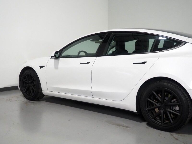 2023 Tesla Model 3 *AUTOPILOT, NAVIGATION, SAFETY ALERTS, ADAPTIVE CRUISE, SURROUND VIEW CAMERAS, PANORAMA GLASS ROOF, HEATED SEATS/STEERING WHEEL, BLUETOOTH, WIRELESS CHARGING Round Rock TX