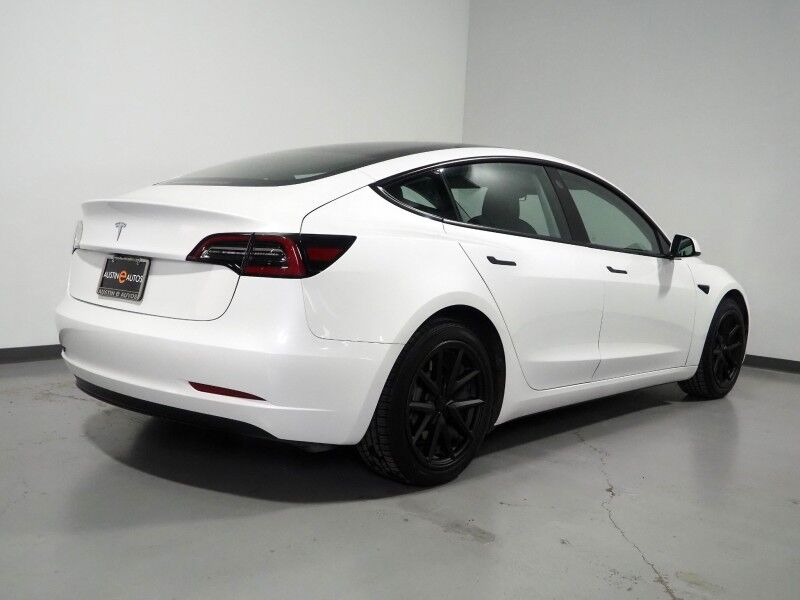 2023 Tesla Model 3 *AUTOPILOT, NAVIGATION, SAFETY ALERTS, ADAPTIVE CRUISE, SURROUND VIEW CAMERAS, PANORAMA GLASS ROOF, HEATED SEATS/STEERING WHEEL, BLUETOOTH, WIRELESS CHARGING Round Rock TX