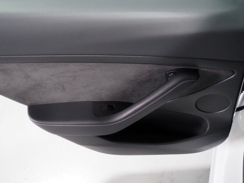 2023 Tesla Model 3 *AUTOPILOT, NAVIGATION, SAFETY ALERTS, ADAPTIVE CRUISE, SURROUND VIEW CAMERAS, PANORAMA GLASS ROOF, HEATED SEATS/STEERING WHEEL, BLUETOOTH, WIRELESS CHARGING Round Rock TX
