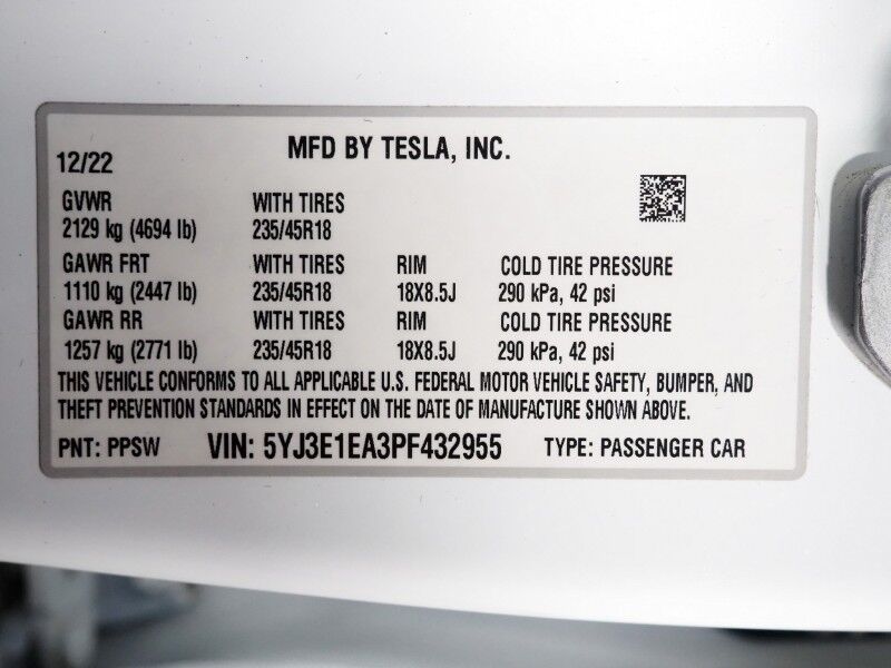 2023 Tesla Model 3 *AUTOPILOT, NAVIGATION, SAFETY ALERTS, ADAPTIVE CRUISE, SURROUND VIEW CAMERAS, PANORAMA GLASS ROOF, HEATED SEATS/STEERING WHEEL, BLUETOOTH, WIRELESS CHARGING Round Rock TX