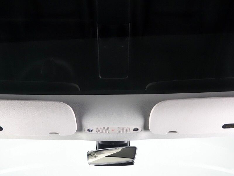 2023 Tesla Model 3 *AUTOPILOT, NAVIGATION, SAFETY ALERTS, ADAPTIVE CRUISE, SURROUND VIEW CAMERAS, PANORAMA GLASS ROOF, HEATED SEATS/STEERING WHEEL, BLUETOOTH, WIRELESS CHARGING Round Rock TX